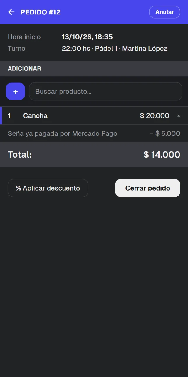 Mostrador: el pedido de un turno con la cancha cargada y la seña ya pagada por Mercado Pago descontada del total.